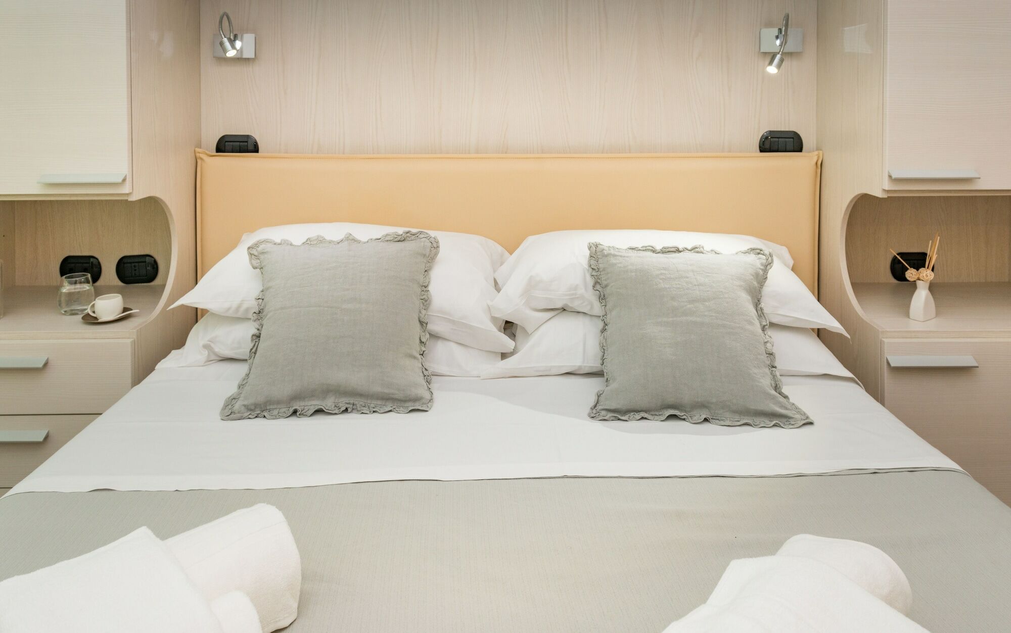 Andenis Luxury House Guest house